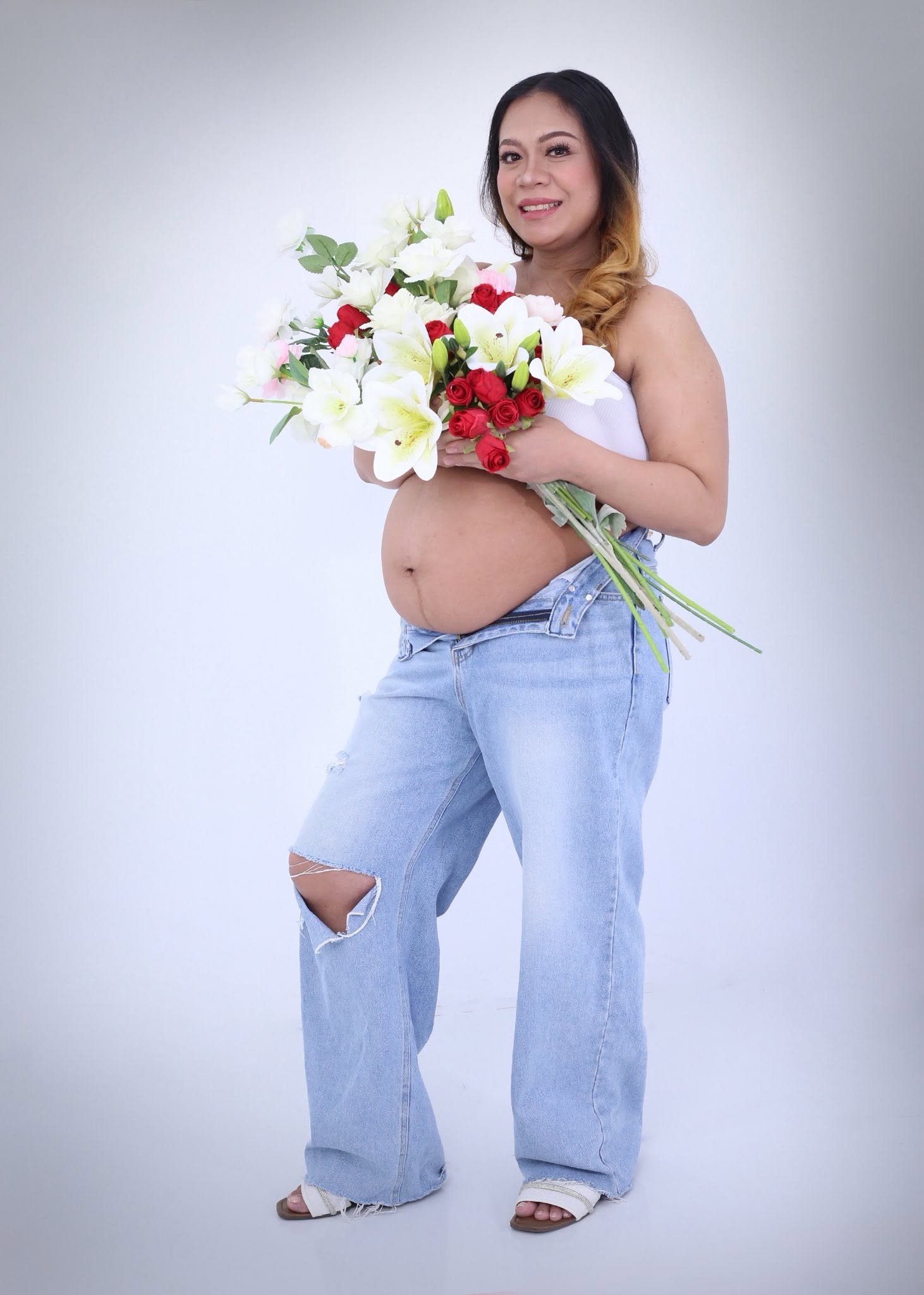Studio gallery photograph