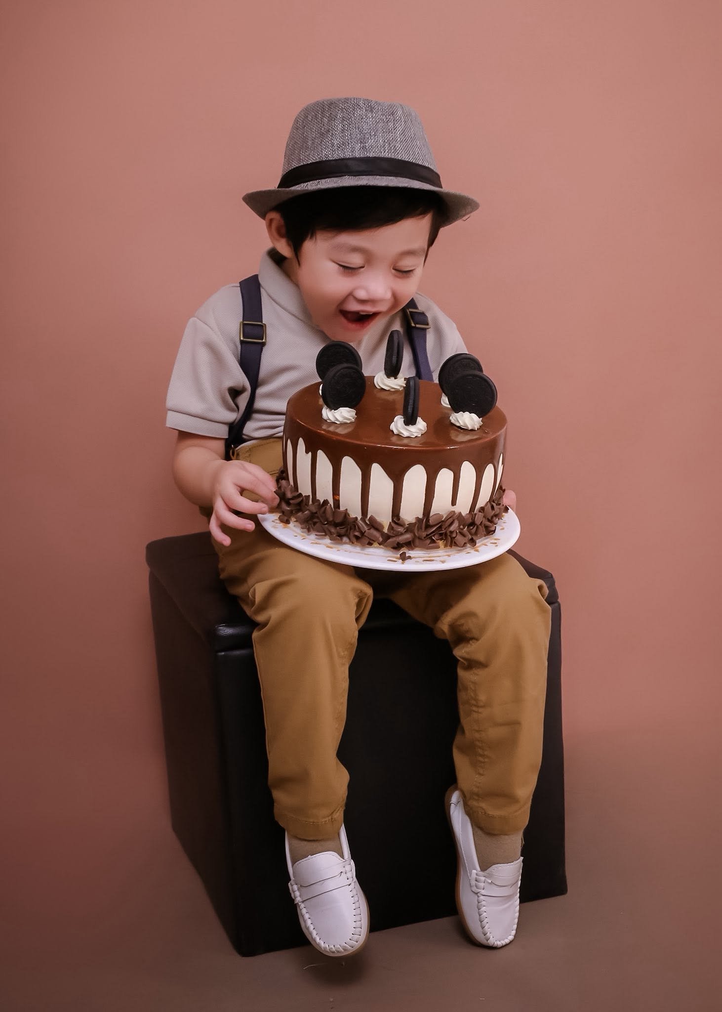 Kiddie Pre-Birthday Studio Shoot