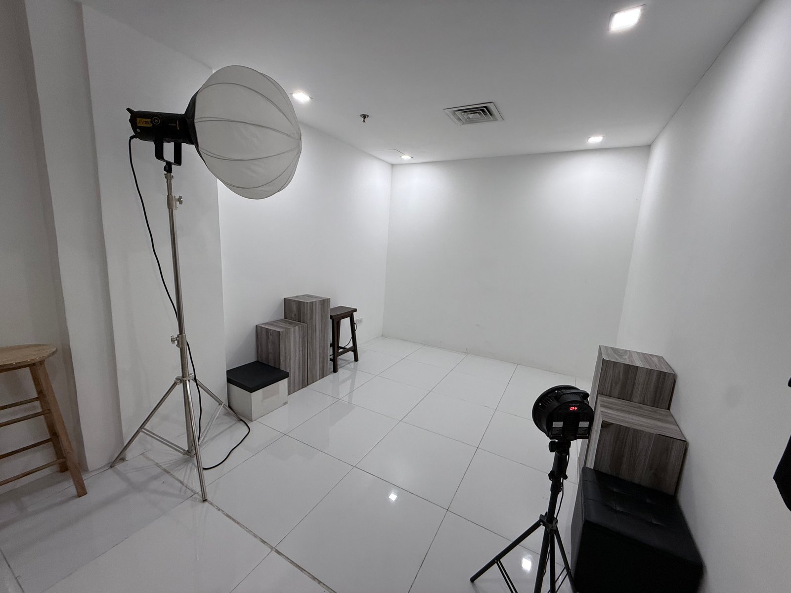 THE SPACE
